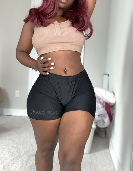Sultry_nicole