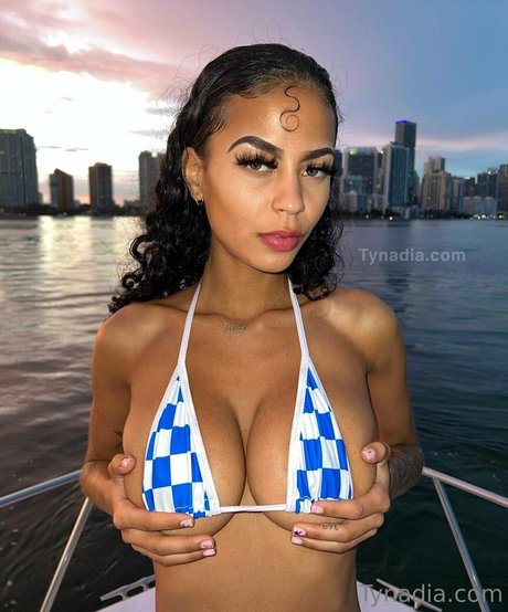 Nadia999