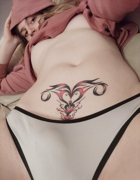 Photo nue de fuite OnlyFans de Yourangelcynthia