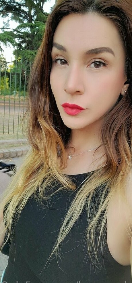 Photo nue de fuite OnlyFans de Larawonder