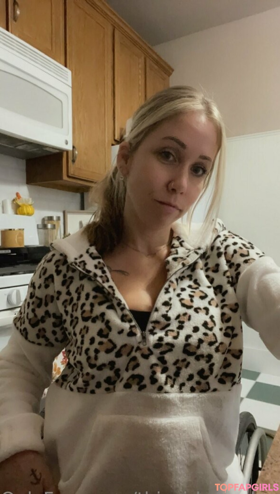 Photo nue de fuite OnlyFans de Thisgirlwheelsamputee #1 Photo nue de fuite OnlyFans de Thisgirlwheelsamputee #1