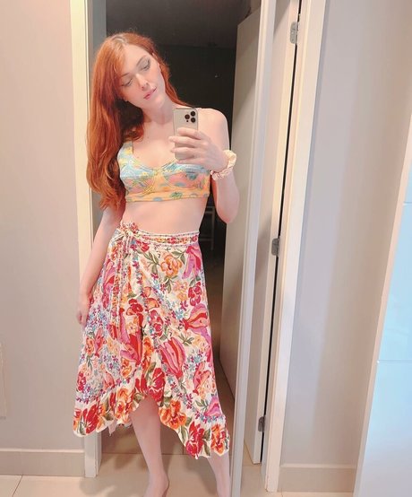 Photo nue de fuite OnlyFans de Lindsay