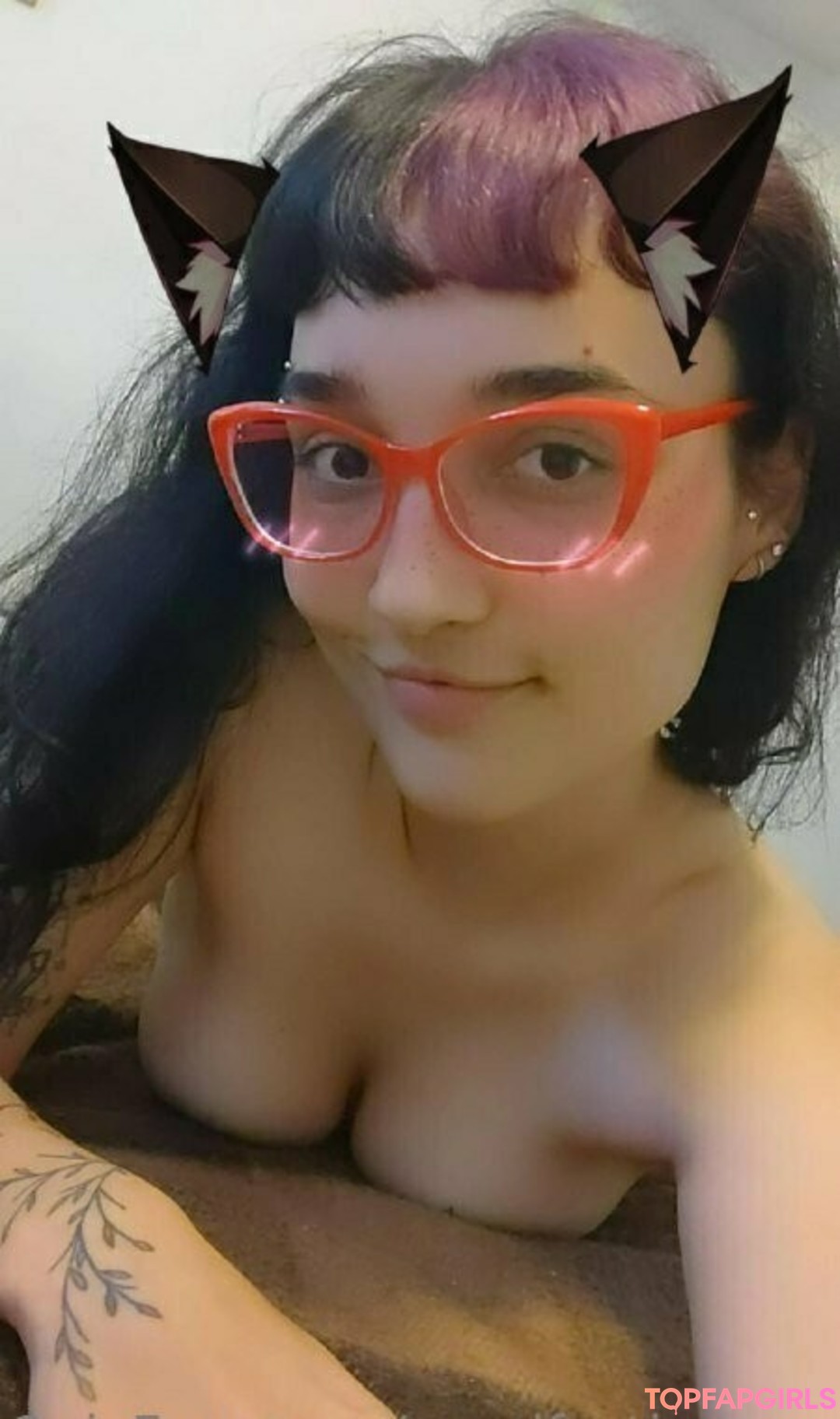 Photo nue de fuite OnlyFans de Manifestingeneratorbaby #29 Photo nue de fuite OnlyFans de Manifestingeneratorbaby #29