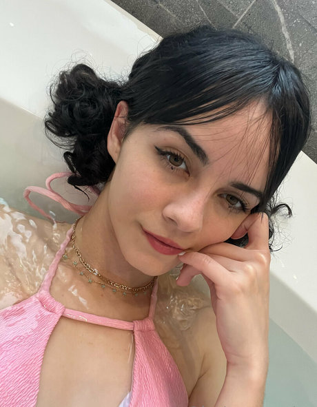 Photo nue de fuite OnlyFans de Justroommates