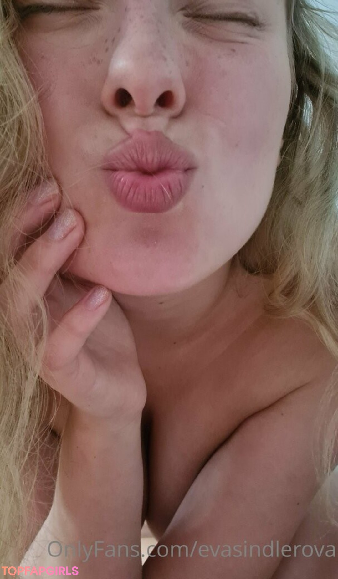 Photo nue de fuite OnlyFans de Evasindlerova #240 Photo nue de fuite OnlyFans de Evasindlerova #240