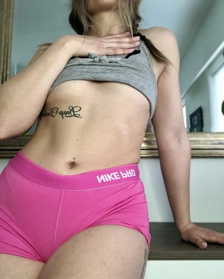 Photo nue de fuite OnlyFans de Gillianmichelleeefree