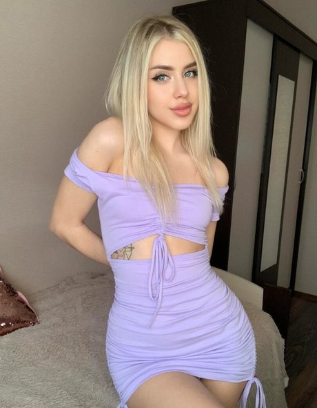 Photo nue de fuite OnlyFans de Eva Holiday