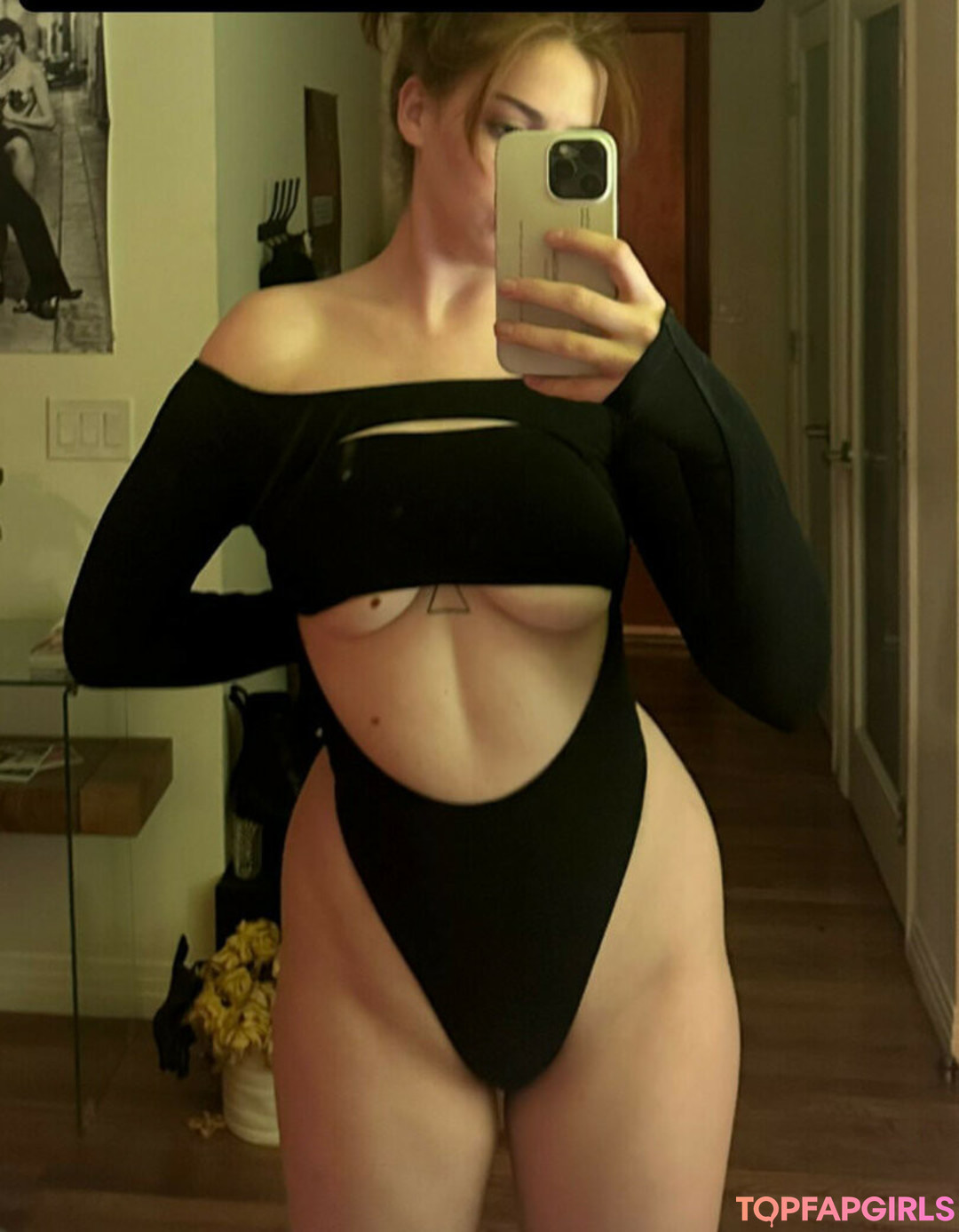 Photo nue de fuite OnlyFans de Illumitati #8 Photo nue de fuite OnlyFans de Illumitati #8