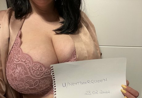Nextdoorqueen