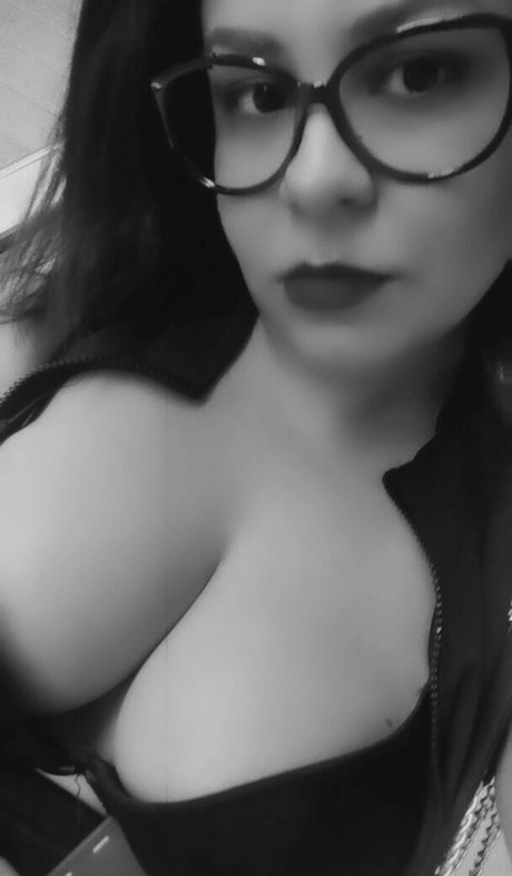 Photo nue de fuite OnlyFans de Thebestdiva