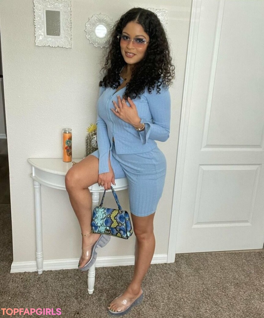 Photo nue de fuite OnlyFans de Patrise Kaitlyn #31 Photo nue de fuite OnlyFans de Patrise Kaitlyn #31