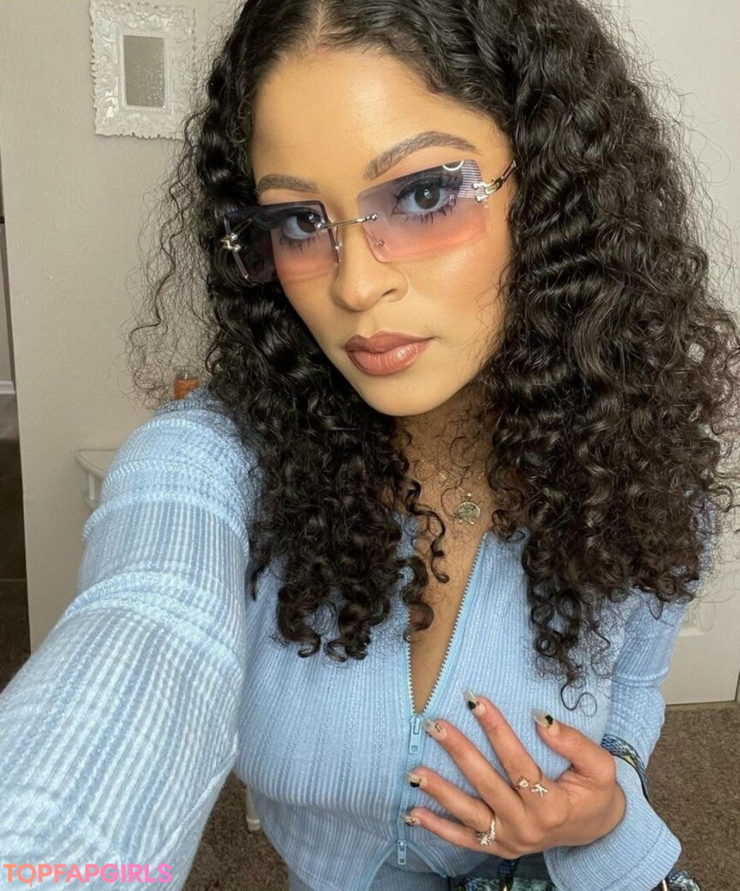 Photo nue de fuite OnlyFans de Patrise Kaitlyn #33 Photo nue de fuite OnlyFans de Patrise Kaitlyn #33