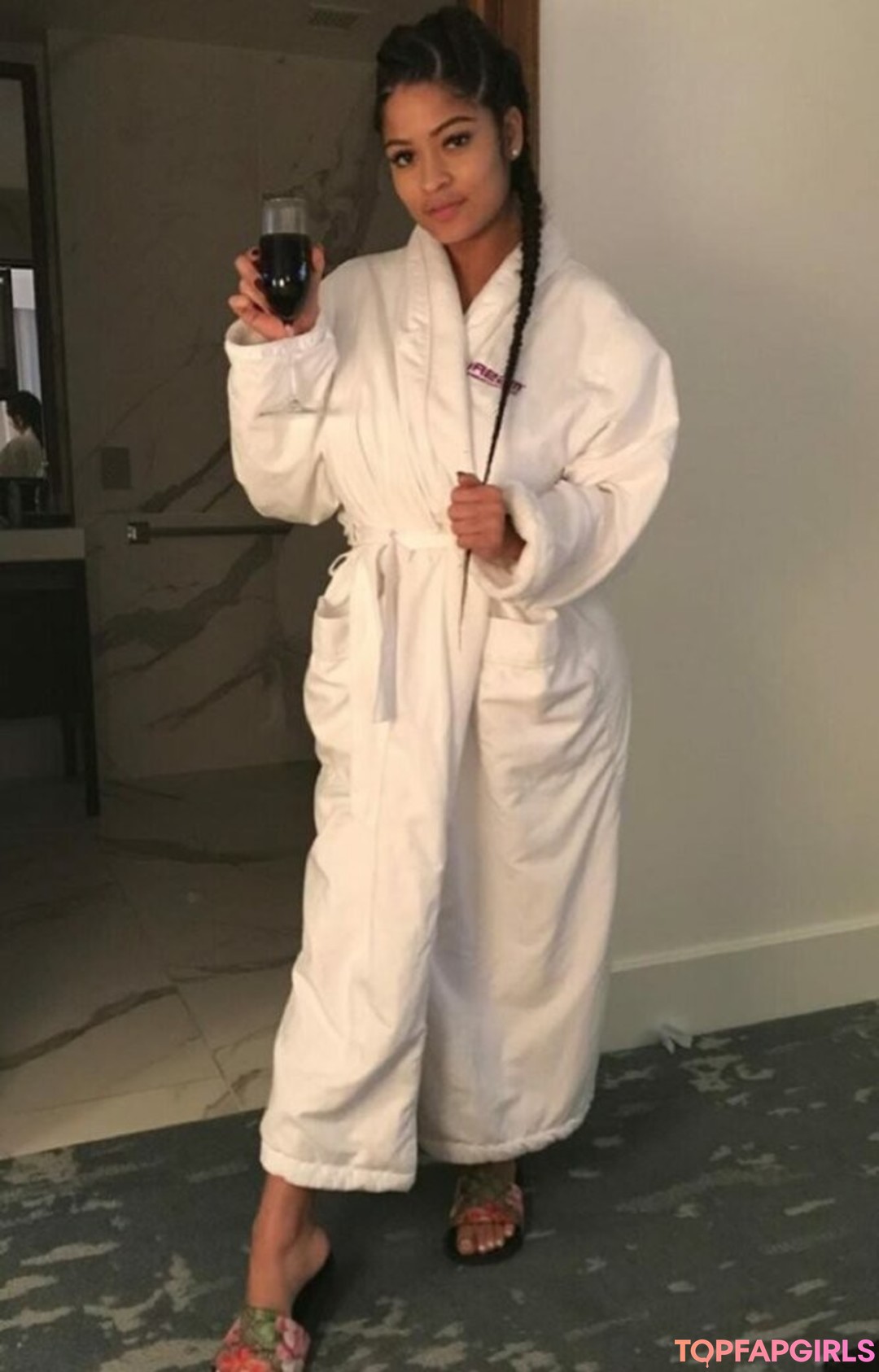 Photo nue de fuite OnlyFans de Patrise Kaitlyn #61 Photo nue de fuite OnlyFans de Patrise Kaitlyn #61