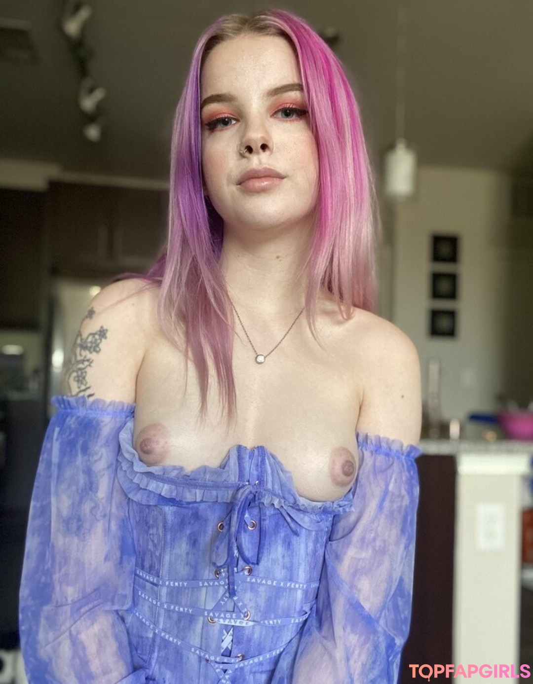 Photo nue de fuite OnlyFans de Thesilvermoon #1021