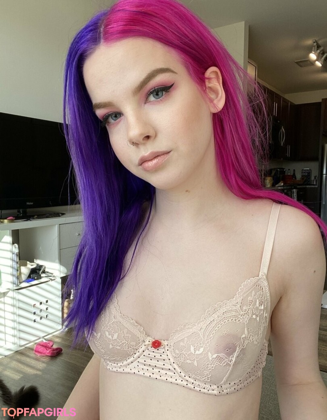 Photo nue de fuite OnlyFans de Thesilvermoon #1083