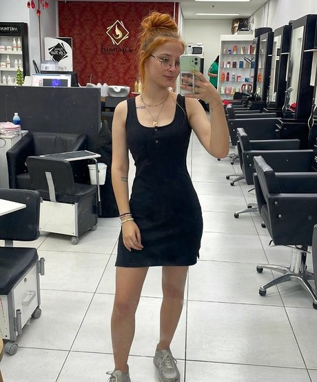 Photo nue de fuite OnlyFans de Pallomitaoliveira