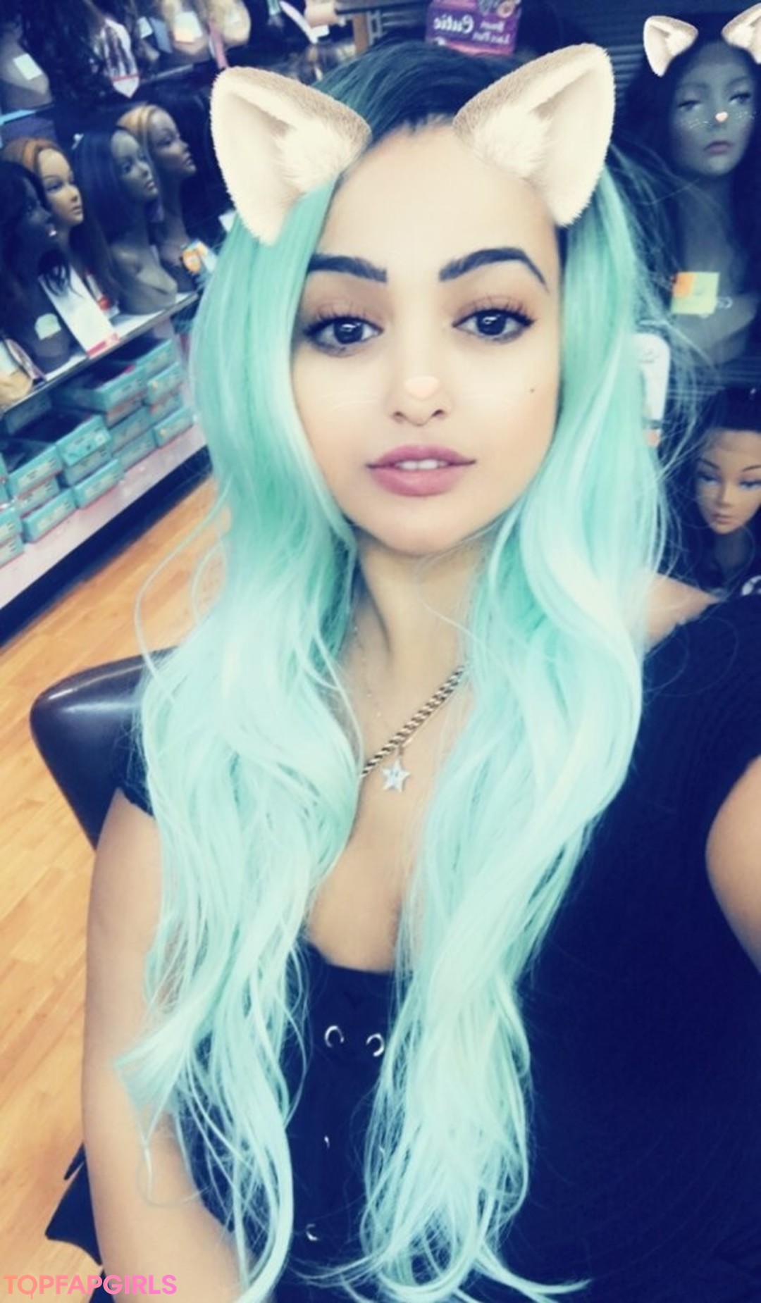 Photo nue de fuite OnlyFans de Realdiamonddoll #10 Photo nue de fuite OnlyFans de Realdiamonddoll #10