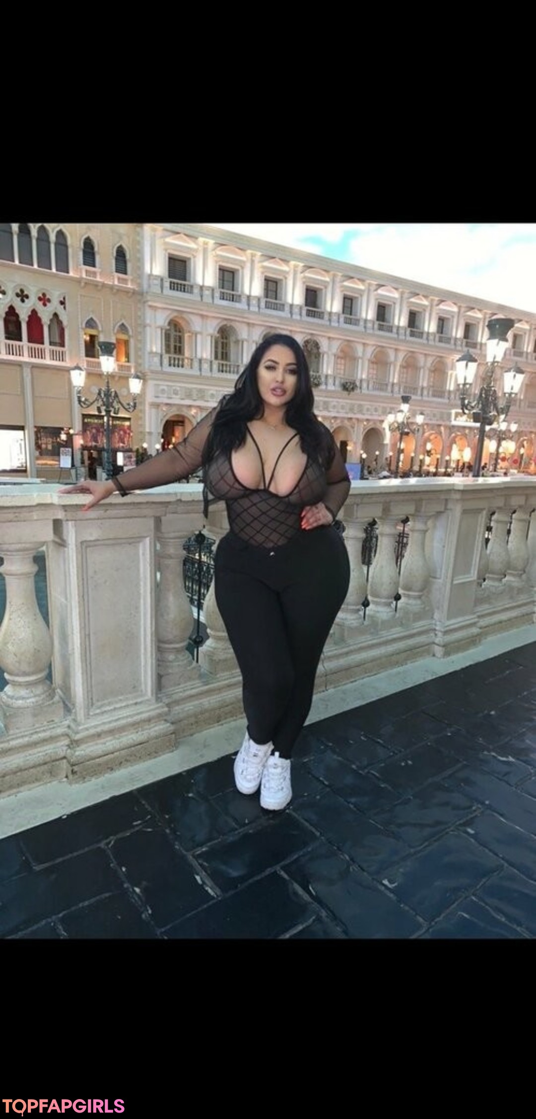 Photo nue de fuite OnlyFans de Realdiamonddoll #7 Photo nue de fuite OnlyFans de Realdiamonddoll #7