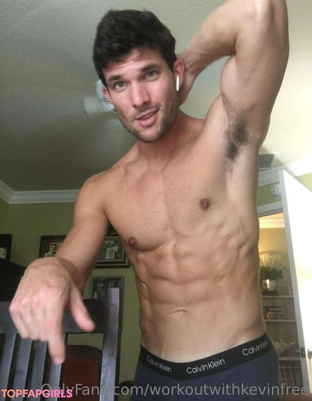 Photo nue de fuite OnlyFans de Workoutwithkevinfree #25 Photo nue de fuite OnlyFans de Workoutwithkevinfree #25
