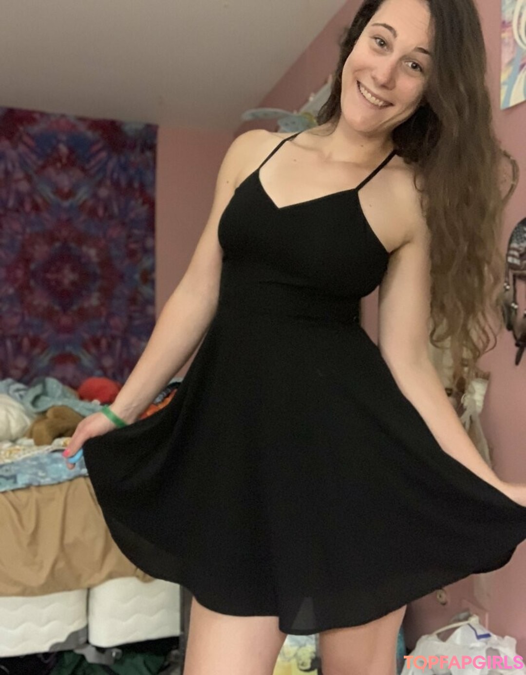 Photo nue de fuite OnlyFans de Averyafterhours #38 Photo nue de fuite OnlyFans de Averyafterhours #38