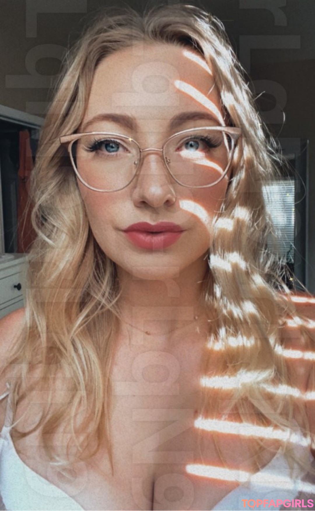 Photo nue de fuite OnlyFans de Cannibalqueen #17 Photo nue de fuite OnlyFans de Cannibalqueen #17