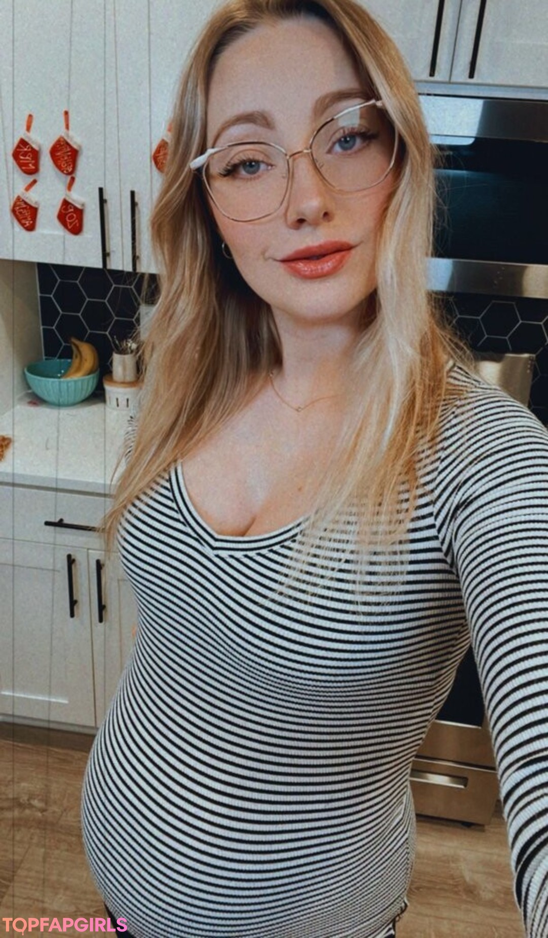 Photo nue de fuite OnlyFans de Cannibalqueen #96 Photo nue de fuite OnlyFans de Cannibalqueen #96