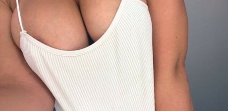 Photo nue de fuite OnlyFans de Africasweet