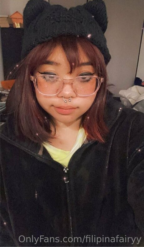 Photo nue de fuite OnlyFans de Filipinafairyy