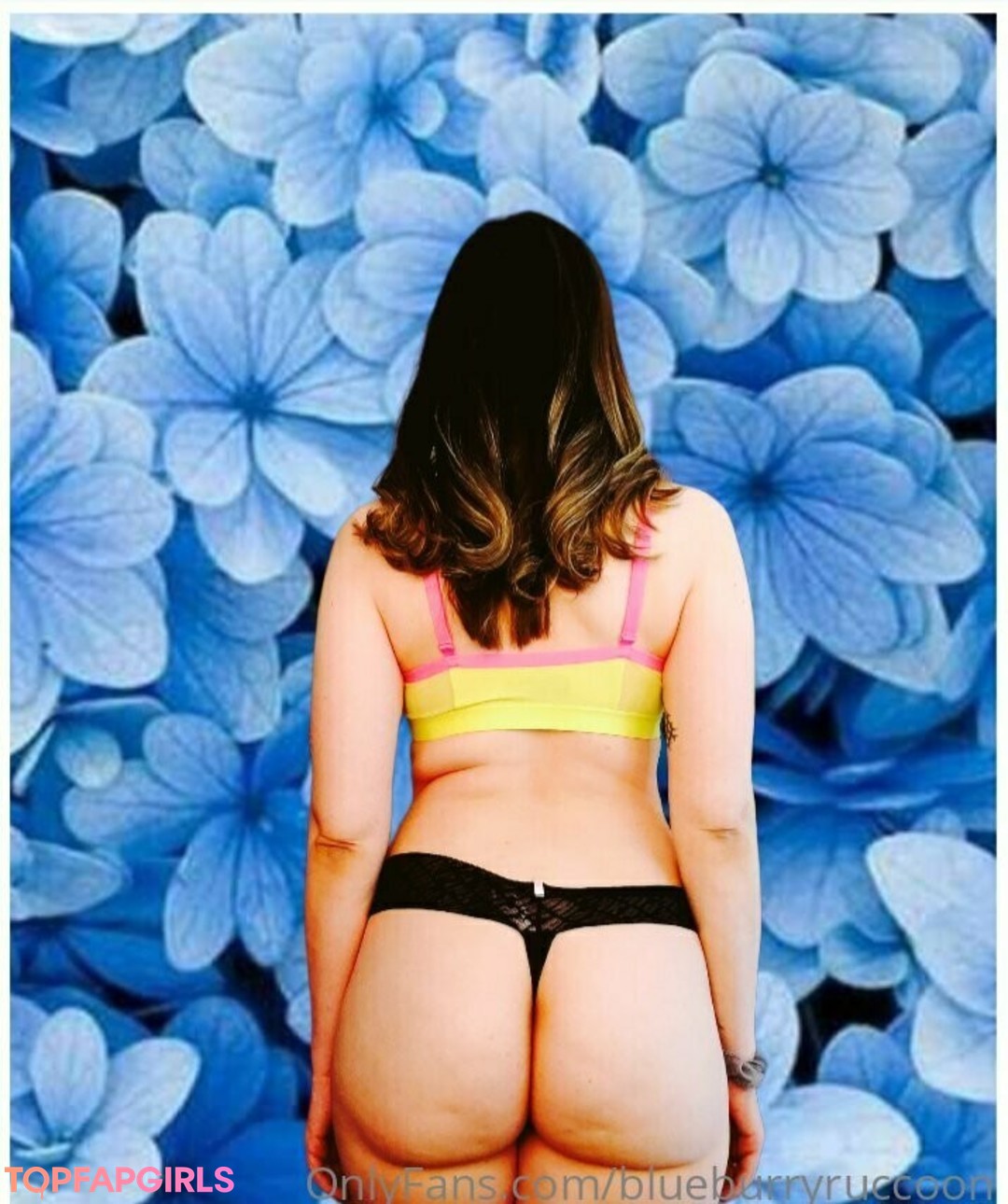 Photo nue de fuite OnlyFans de Blueburryruccoon #9 Photo nue de fuite OnlyFans de Blueburryruccoon #9