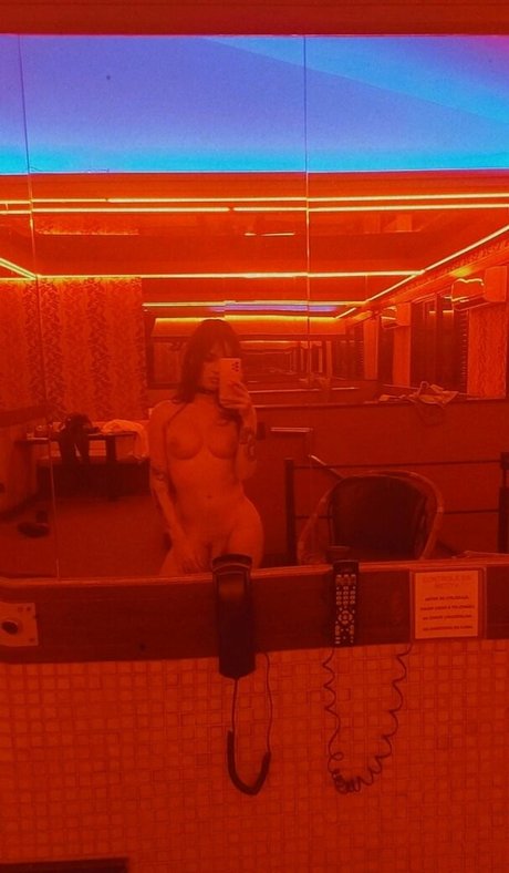 Photo nue de fuite OnlyFans de Vicresende
