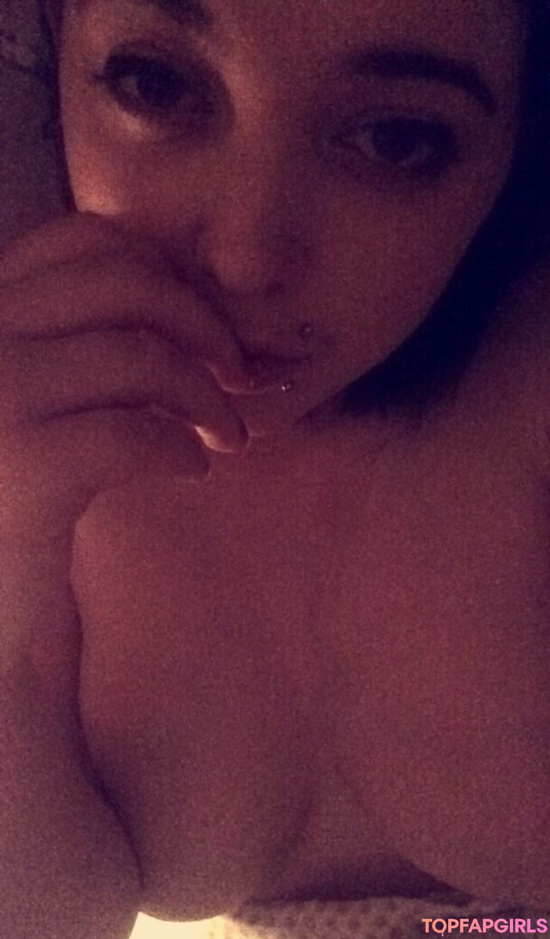 Photo nue de fuite OnlyFans de Rising Phoenix #32 Photo nue de fuite OnlyFans de Rising Phoenix #32