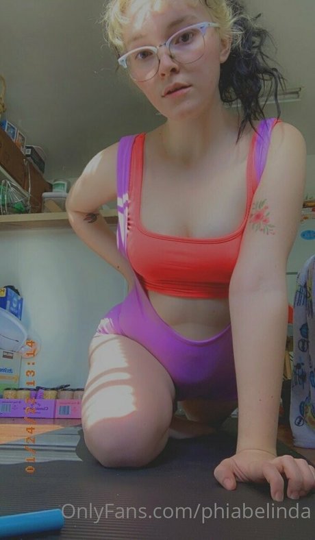 Photo nue de fuite OnlyFans de Phiabelinda