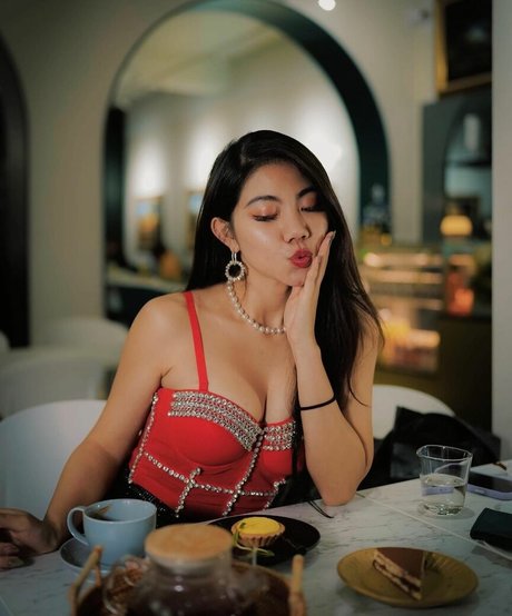 Photo nue de fuite OnlyFans de Peggykuo1123