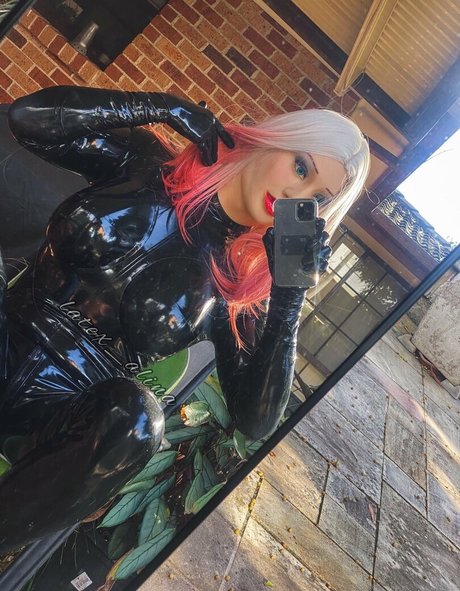Latex_alina