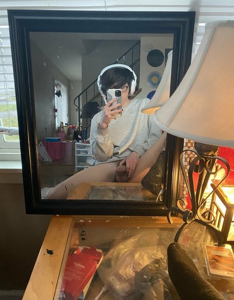 Boytwinkjay21
