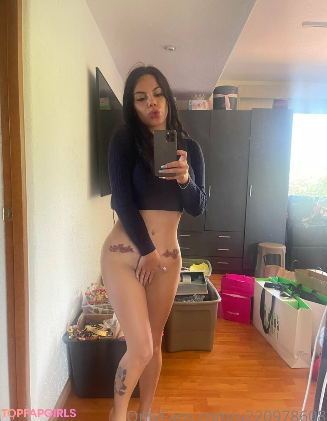 Photo nue de fuite OnlyFans de Lizbethoficial #39 Photo nue de fuite OnlyFans de Lizbethoficial #39