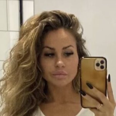 Photo nue de fuite OnlyFans de Karolina Saunders