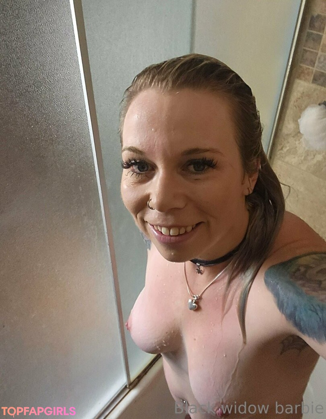 Photo nue de fuite OnlyFans de Blackwidowbarbie56 #4 Photo nue de fuite OnlyFans de Blackwidowbarbie56 #4