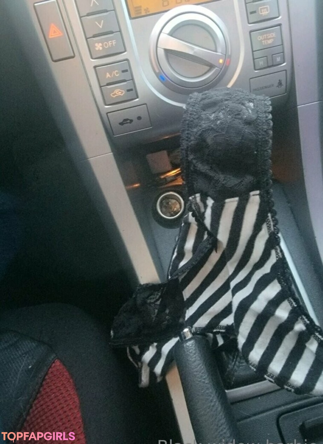 Photo nue de fuite OnlyFans de Blackwidowbarbie56 #9 Photo nue de fuite OnlyFans de Blackwidowbarbie56 #9