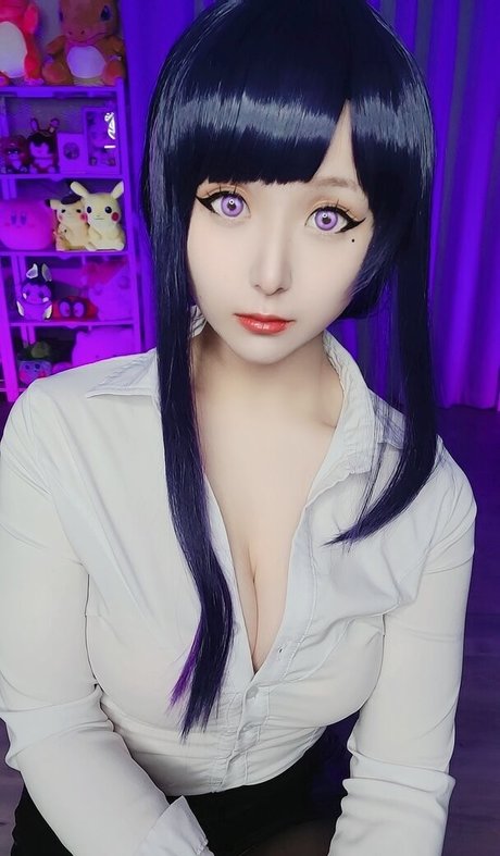 Lewd Cosplayer
