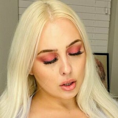 Photo nue de fuite OnlyFans de Mistyxrenn