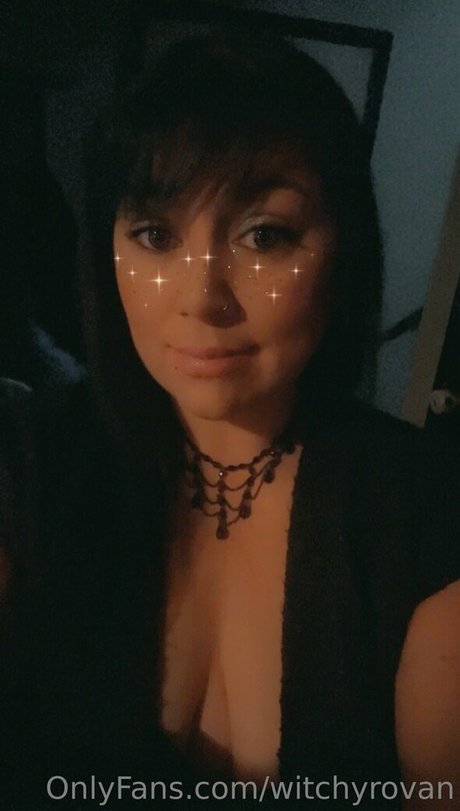 Photo nue de fuite OnlyFans de Witchyrovan