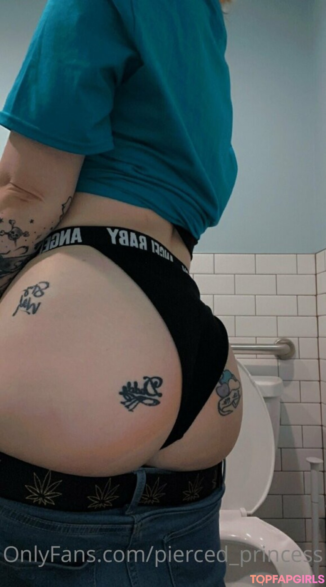 Photo nue de fuite OnlyFans de Piercedprincess #30 Photo nue de fuite OnlyFans de Piercedprincess #30