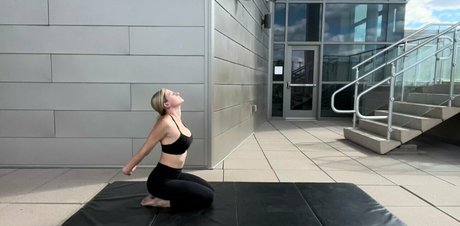 Yogawithemily