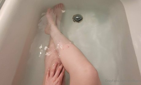 Photo nue de fuite OnlyFans de Emilkers