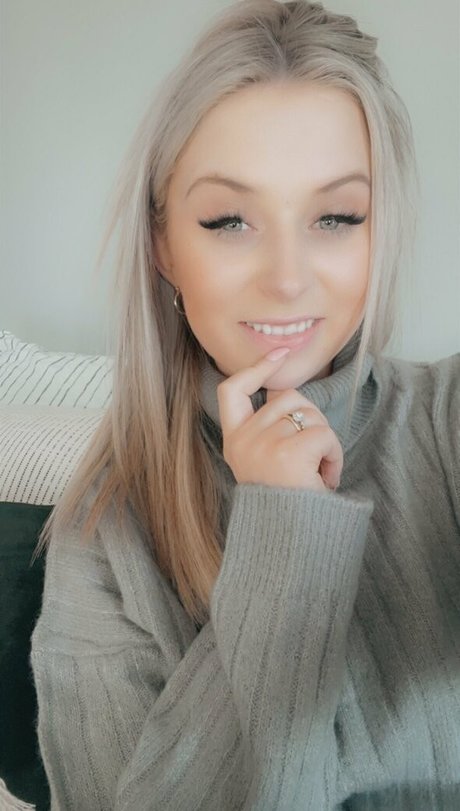 Photo nue de fuite OnlyFans de Kennedy19vip