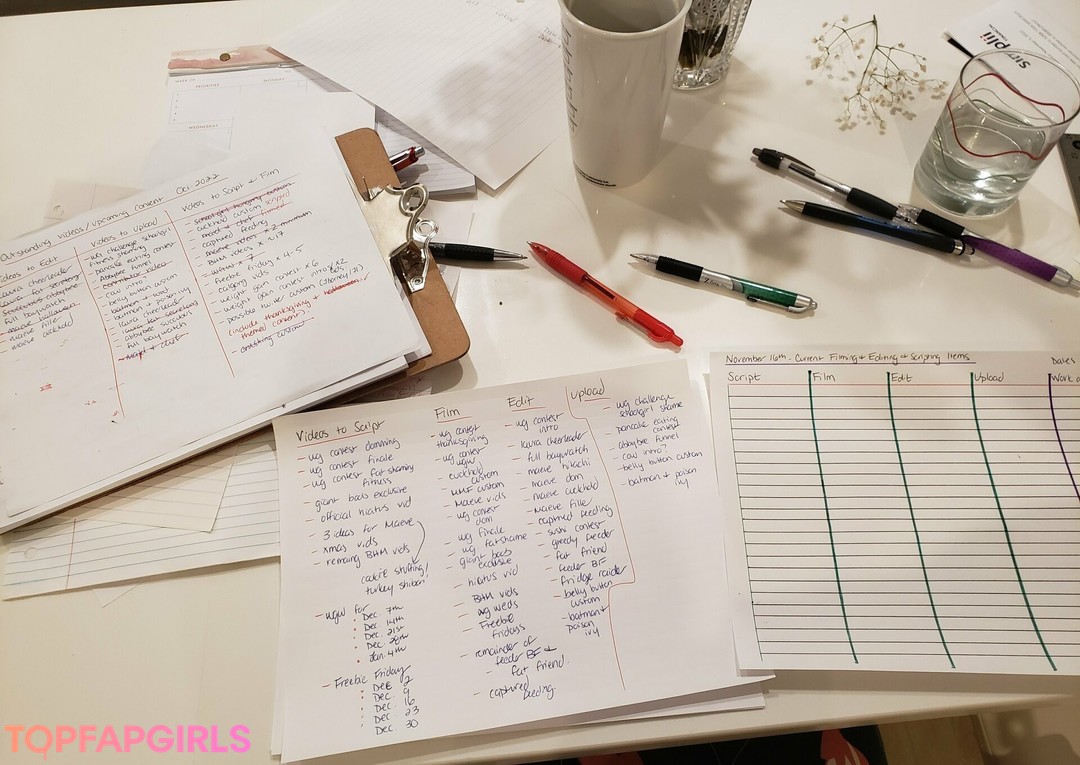 Photo nue de fuite OnlyFans de Empressofthenorth #3 Photo nue de fuite OnlyFans de Empressofthenorth #3