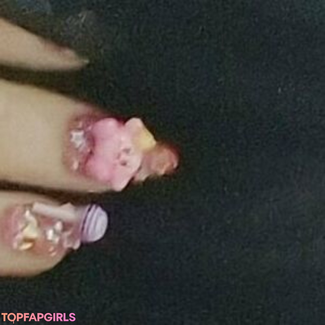 Photo nue de fuite OnlyFans de Softkittn #60 Photo nue de fuite OnlyFans de Softkittn #60