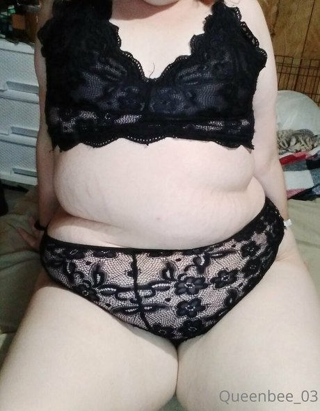 Queenbee03