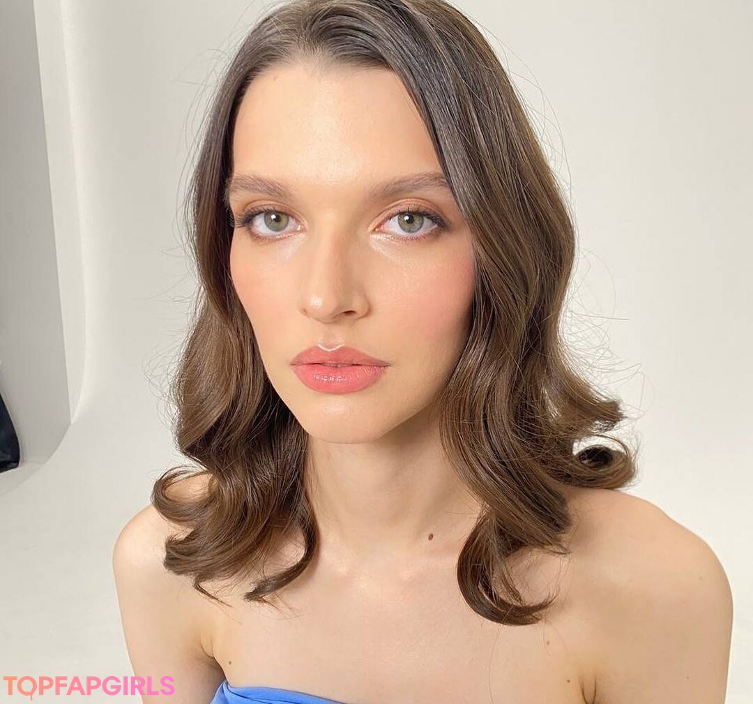 Photo nue de fuite OnlyFans de Sasha Zotova #13 Photo nue de fuite OnlyFans de Sasha Zotova #13